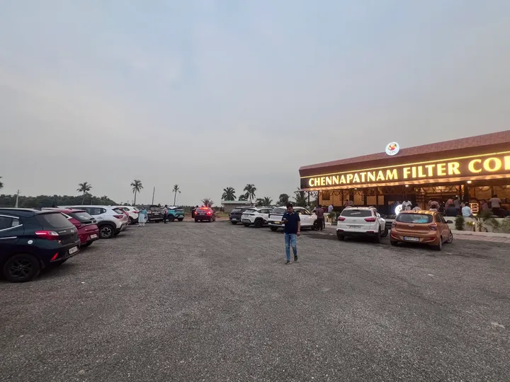 Highway Outlets